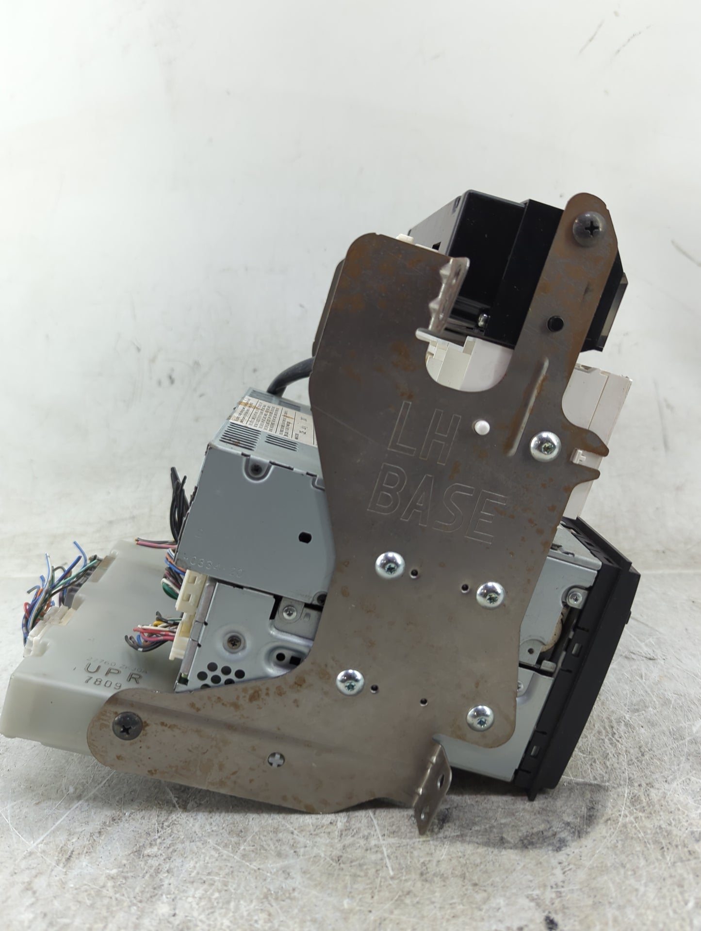 2008 Nissan Maxima Radio AM FM Cd Player Receiver Replacement Fits OEM Used Auto Parts - Oemusedautoparts1.com