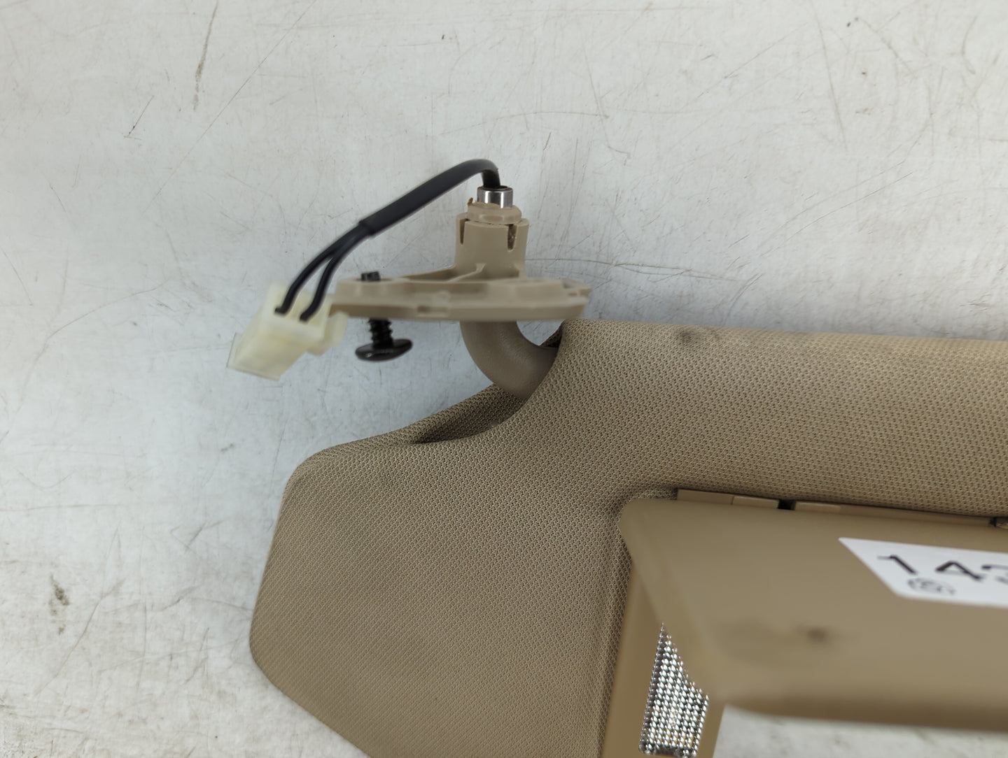 2006-2008 Nissan Maxima Sun Visor Shade Replacement Passenger Right Mirror Fits Fits 2006 2007 2008 OEM Used Auto Parts - Oe