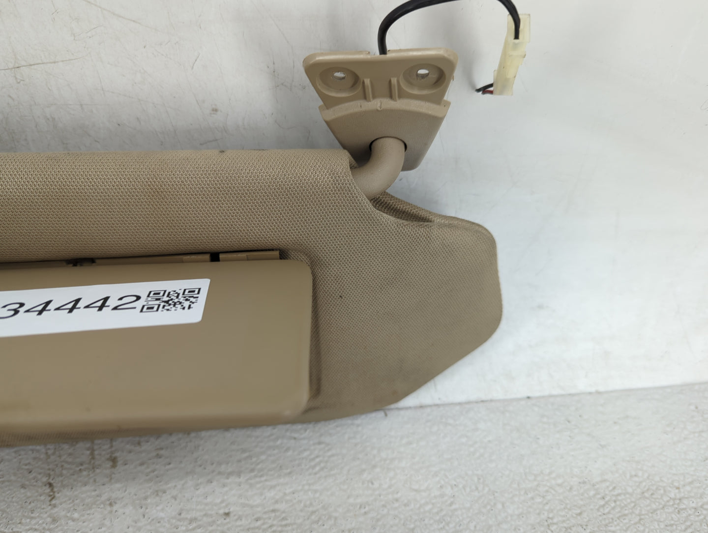 2006-2008 Nissan Maxima Sun Visor Shade Replacement Passenger Right Mirror Fits Fits 2006 2007 2008 OEM Used Auto Parts - Oe
