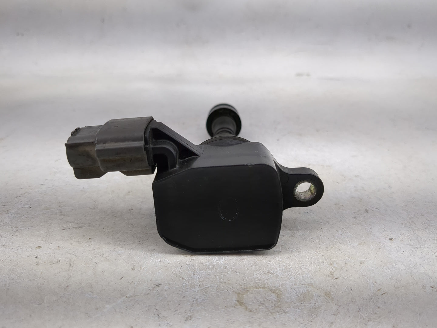 2002-2008 Nissan Maxima Ignition Coil Igniter Pack 1482255 - Oemusedautoparts1.com