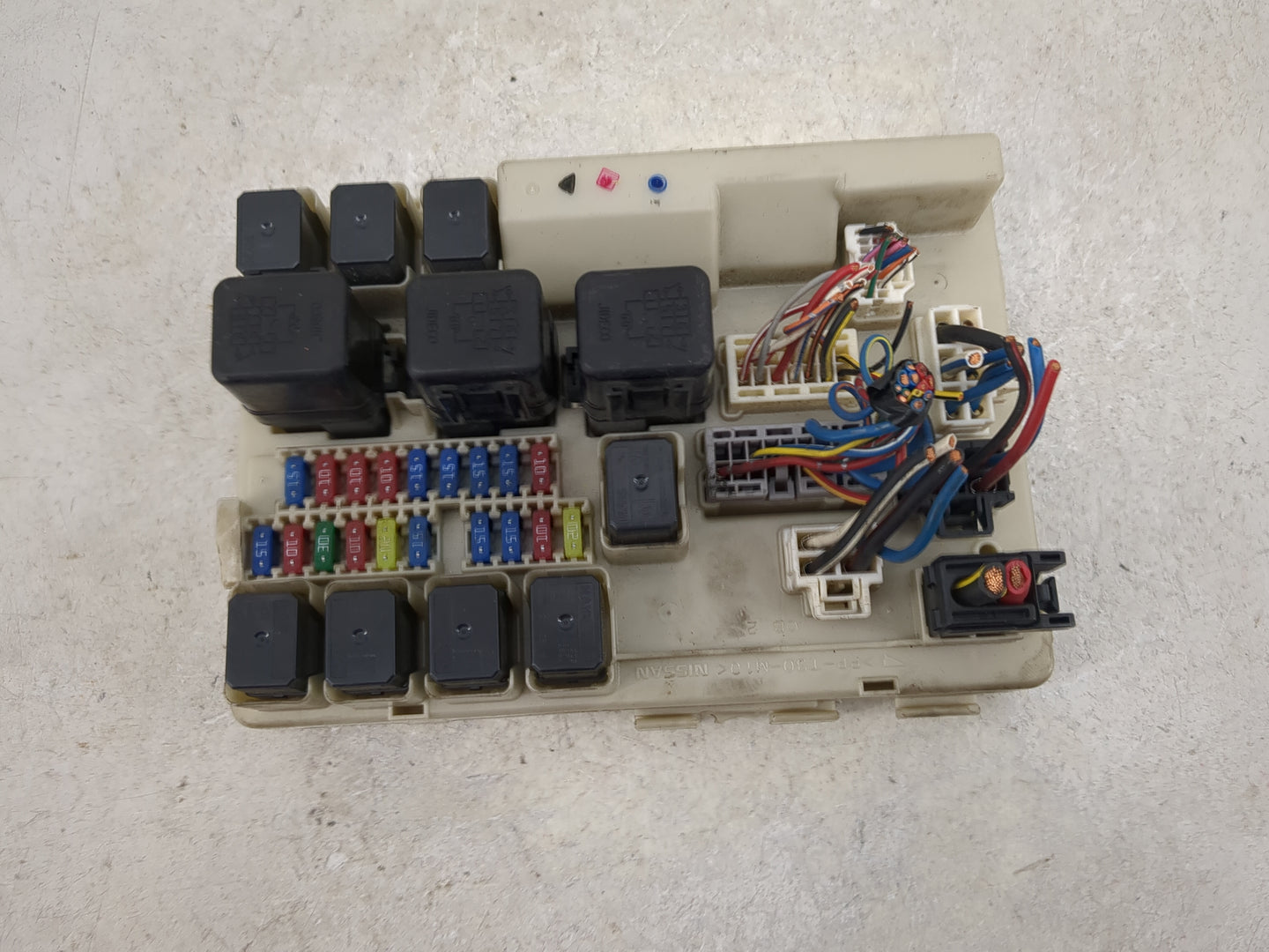 2007-2008 Nissan Maxima Fusebox Fuse Box Panel Relay Module Fits Fits 2007 2008 OEM Used Auto Parts - Oemusedautoparts1.com