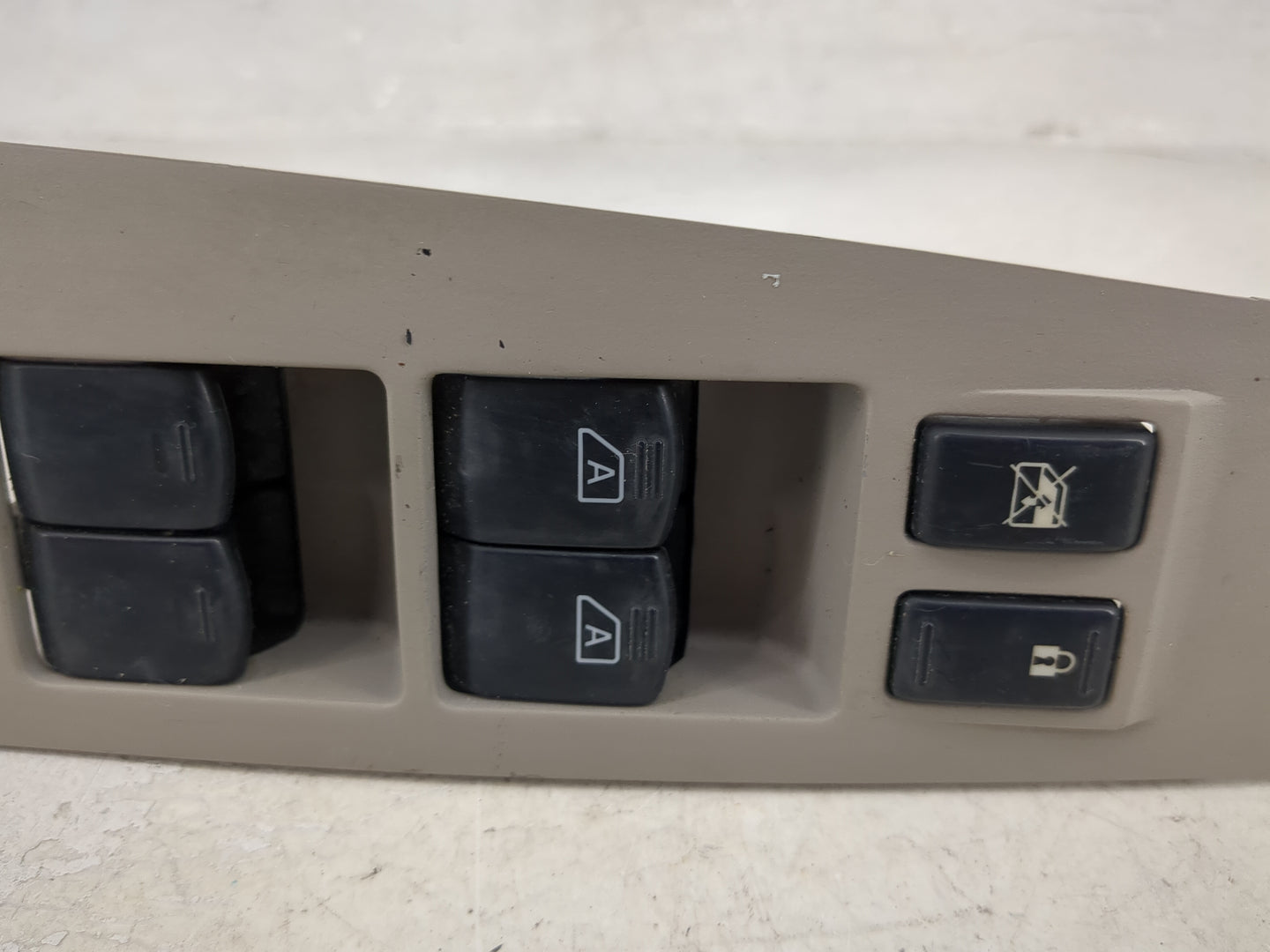 2004-2008 Nissan Maxima Master Power Window Switch Replacement Driver Side Left P/N:80961-7Y000 80961-7Y001 Fits OEM Used Au