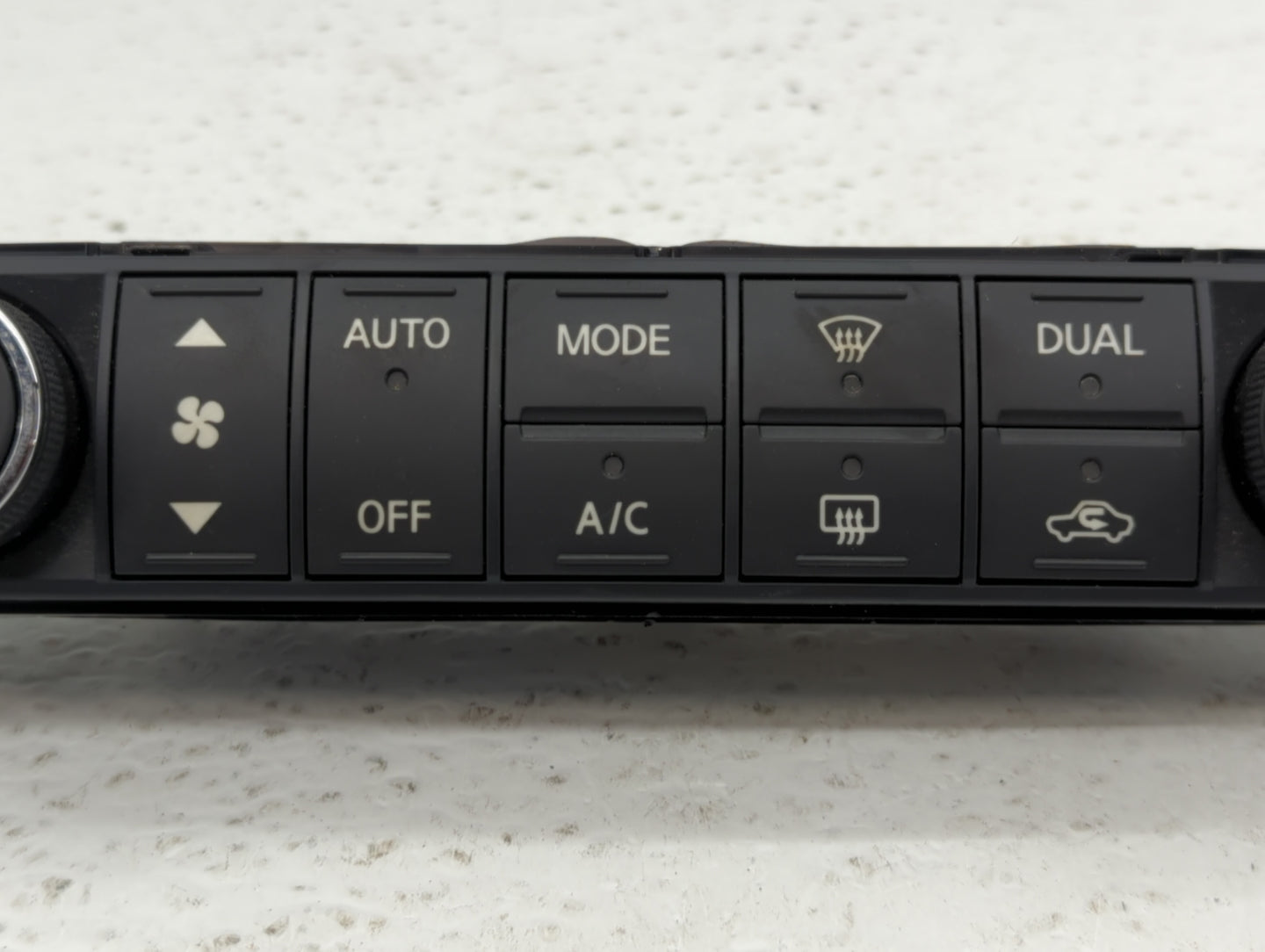 2007-2008 Nissan Maxima Climate Control Module Temperature AC/Heater Replacement P/N:27500 ZK30A Fits Fits 2007 2008 OEM Use