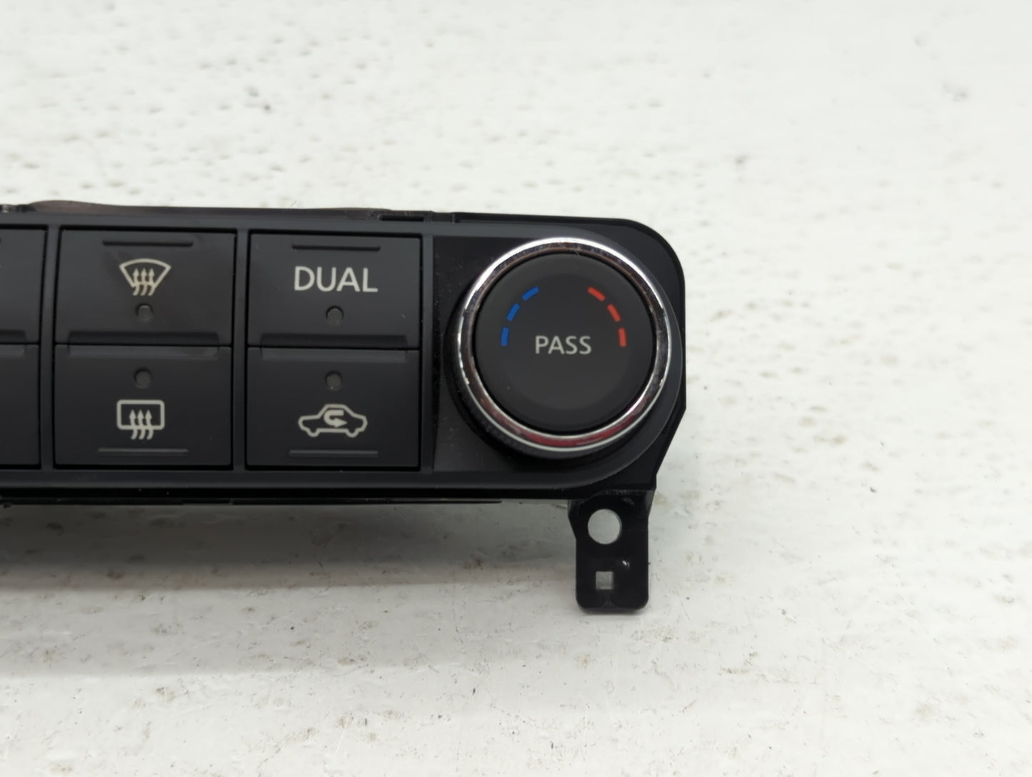 2007-2008 Nissan Maxima Climate Control Module Temperature AC/Heater Replacement P/N:27500 ZK30A Fits Fits 2007 2008 OEM Use