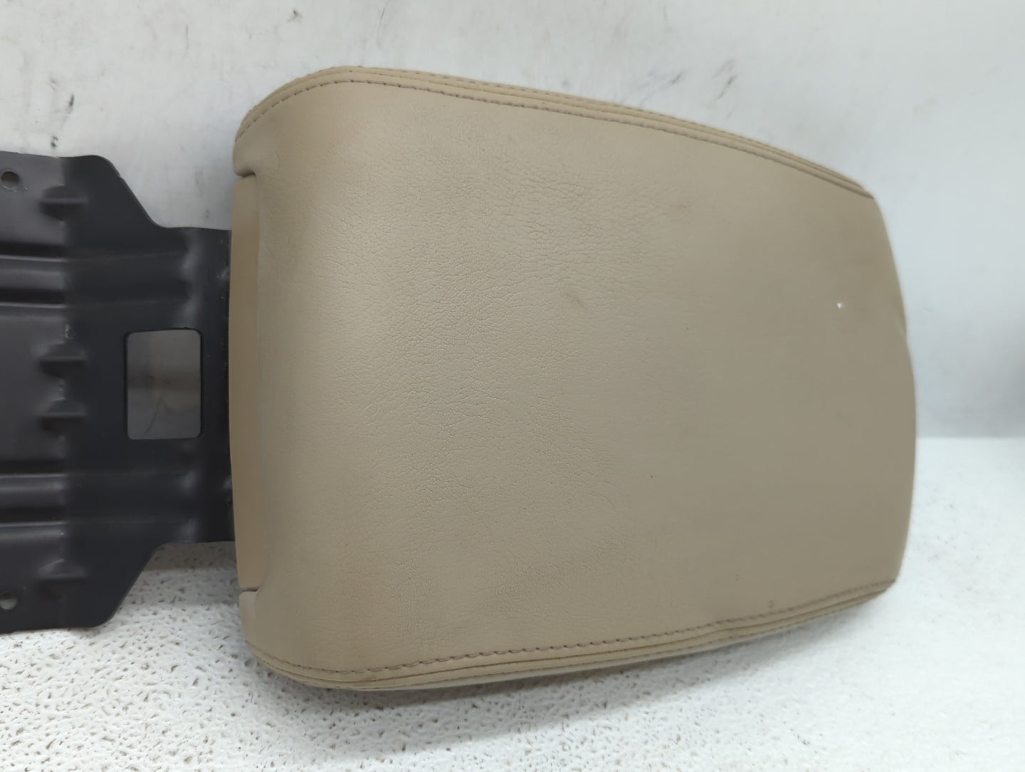 2008 Nissan Maxima Center Console Armrest Cover Lid - Oemusedautoparts1.com