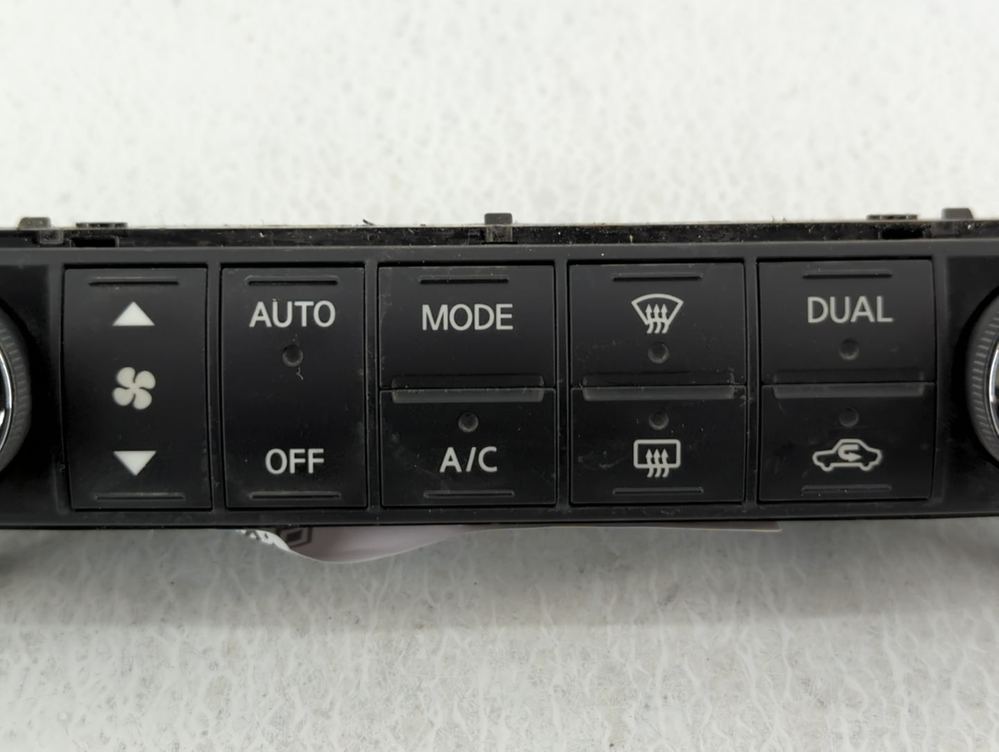 2007-2008 Nissan Maxima Climate Control Module Temperature AC/Heater Replacement P/N:27500 ZK30A Fits Fits 2007 2008 OEM Use