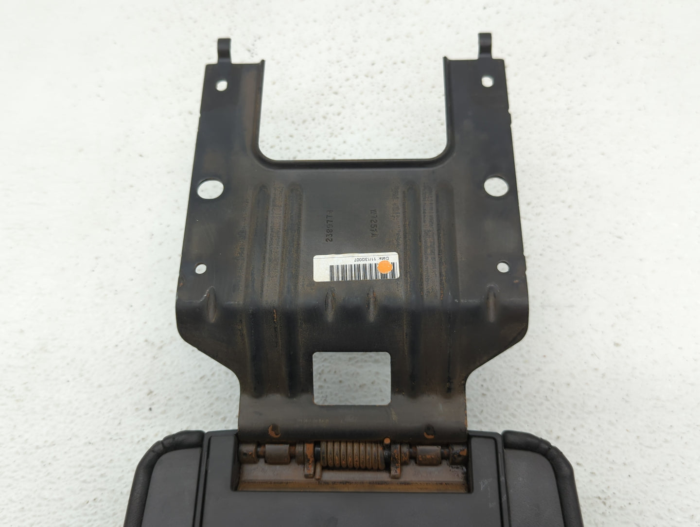2007-2008 Nissan Maxima Center Console Armrest Cover Lid - Oemusedautoparts1.com