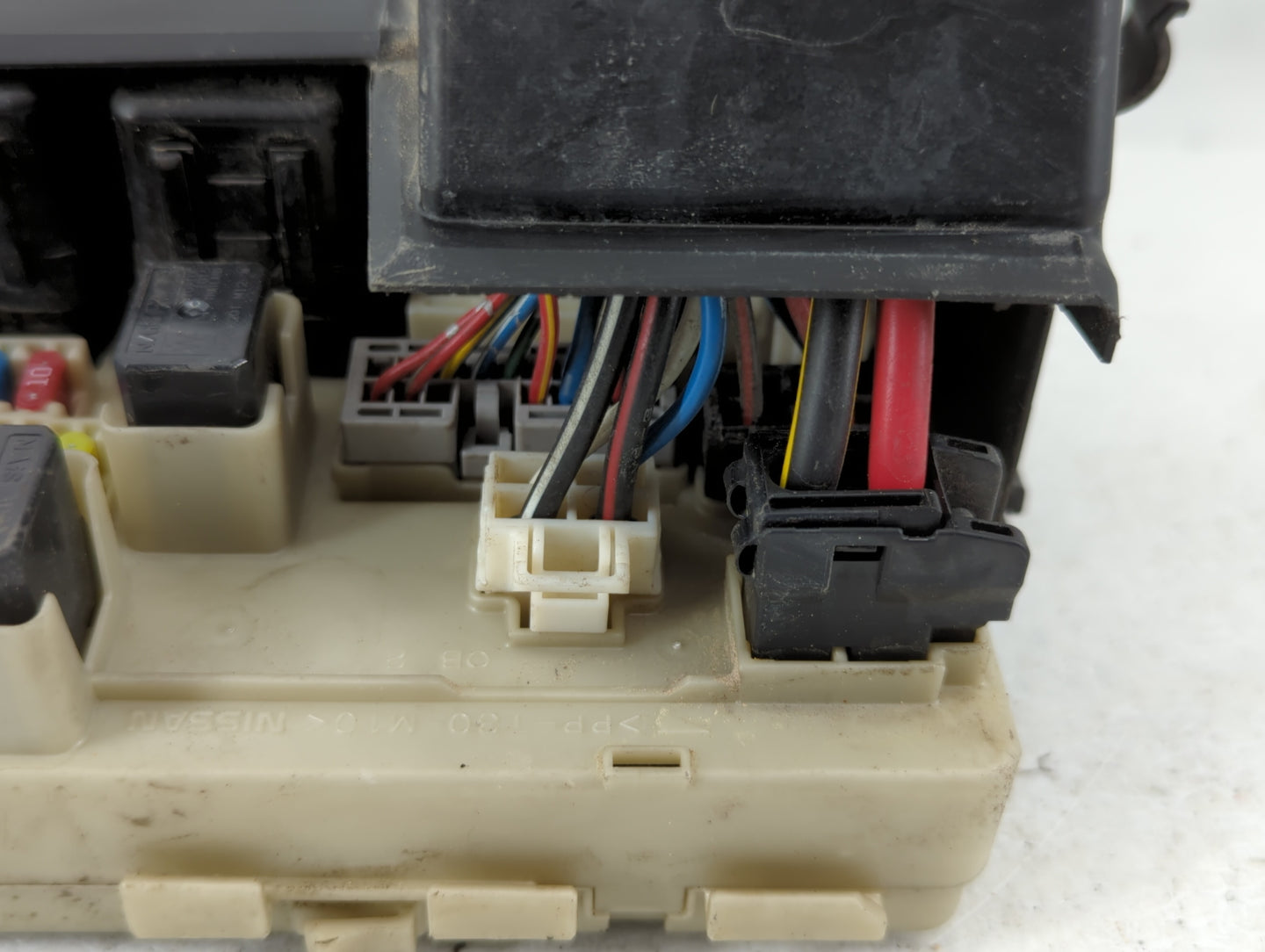 2007-2008 Nissan Maxima Fusebox Fuse Box Panel Relay Module P/N:284B9 7Y000 Fits Fits 2007 2008 OEM Used Auto Parts - Oemuse