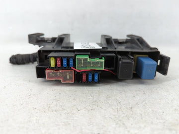 2007-2008 Nissan Maxima Fusebox Fuse Box Panel Relay Module P/N:284B9 7Y000 Fits Fits 2007 2008 OEM Used Auto Parts