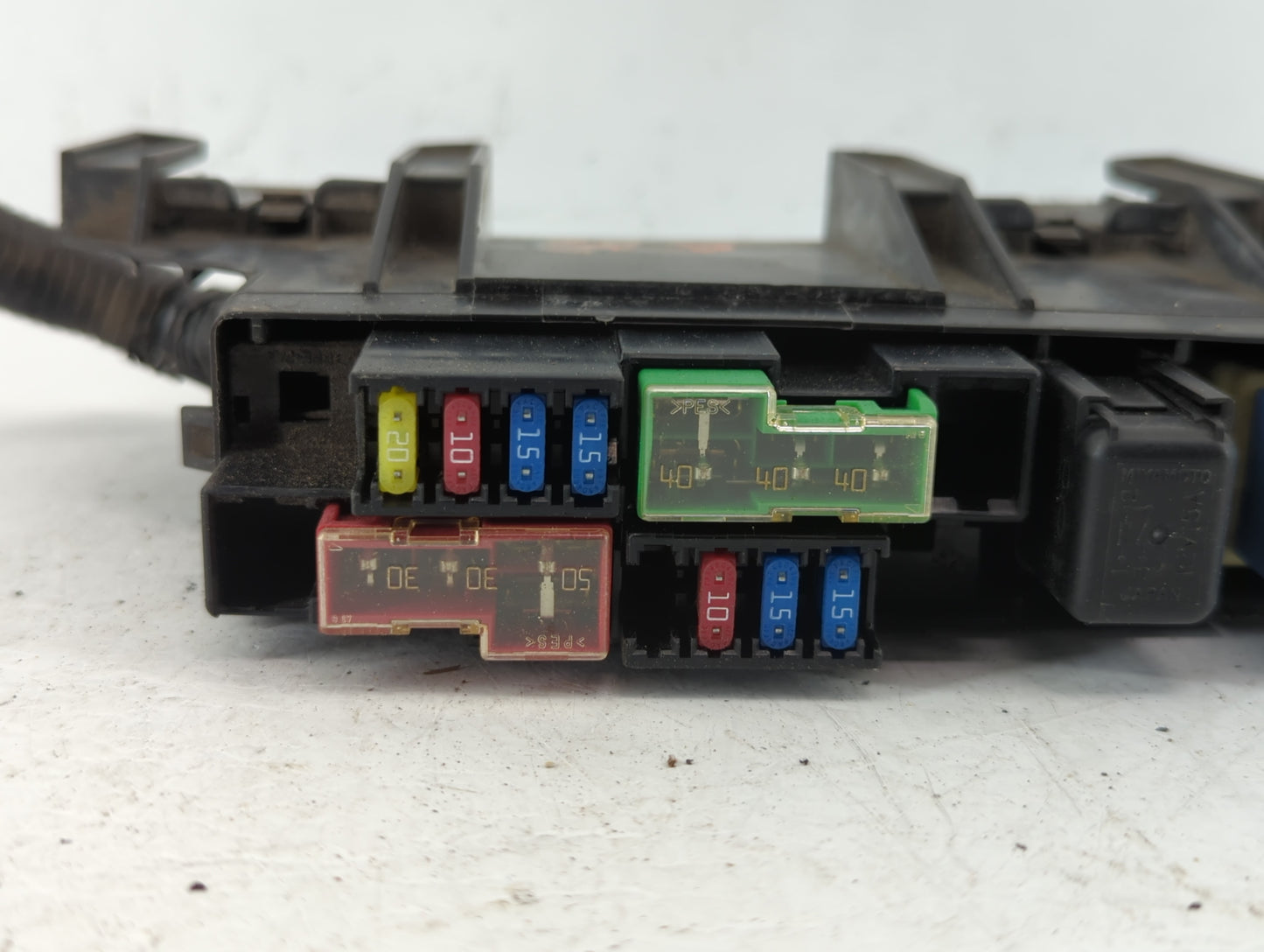 2007-2008 Nissan Maxima Fusebox Fuse Box Panel Relay Module P/N:7154-7008 24382 8J011 Fits Fits 2007 2008 OEM Used Auto Part