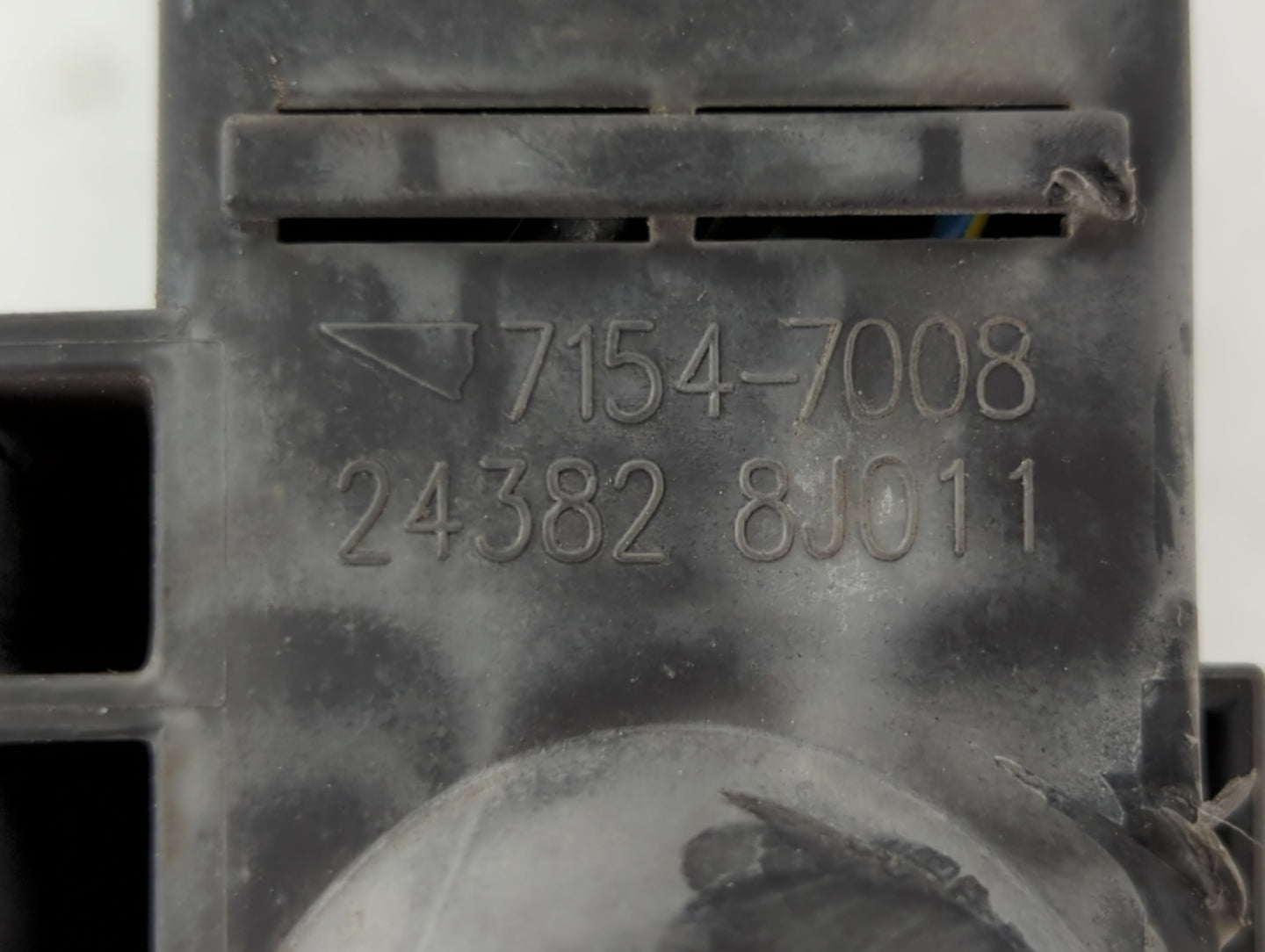 2007-2008 Nissan Maxima Fusebox Fuse Box Panel Relay Module P/N:7154-7008 24382 8J011 Fits Fits 2007 2008 OEM Used Auto Part