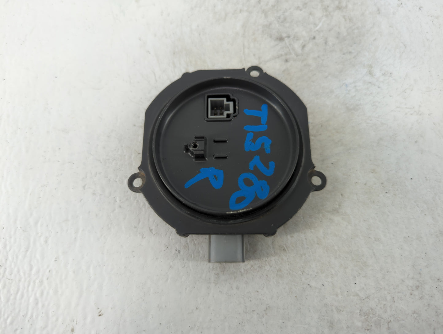 2008 Nissan Maxima Headlight Ballast Head Light - Oemusedautoparts1.com