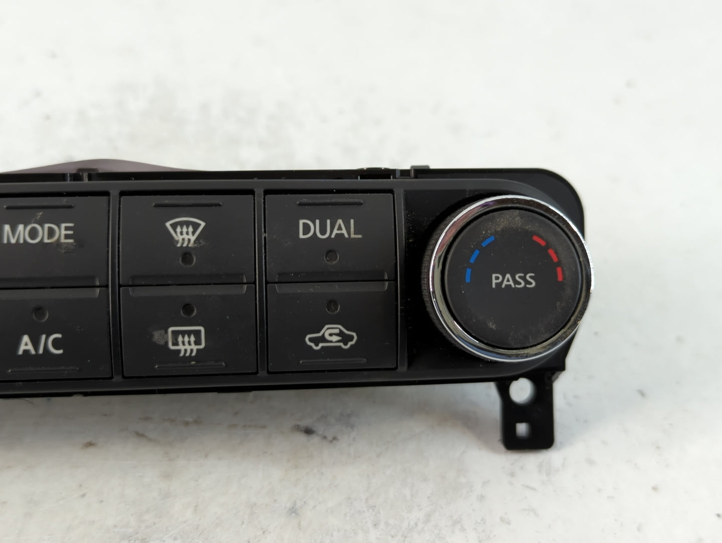 2007-2008 Nissan Maxima Climate Control Module Temperature AC/Heater Replacement P/N:27500 ZK30A Fits Fits 2007 2008 OEM Use
