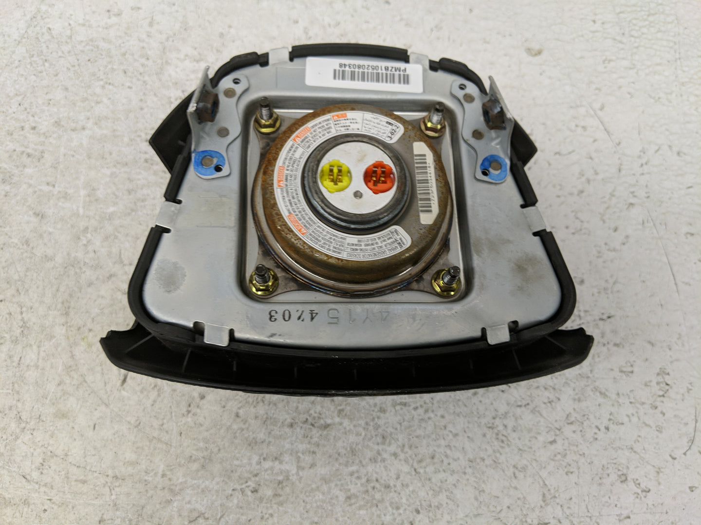 2008 Nissan Murano Air Bag Driver Left Steering Wheel Mounted Fits OEM Used Auto Parts - Oemusedautoparts1.com