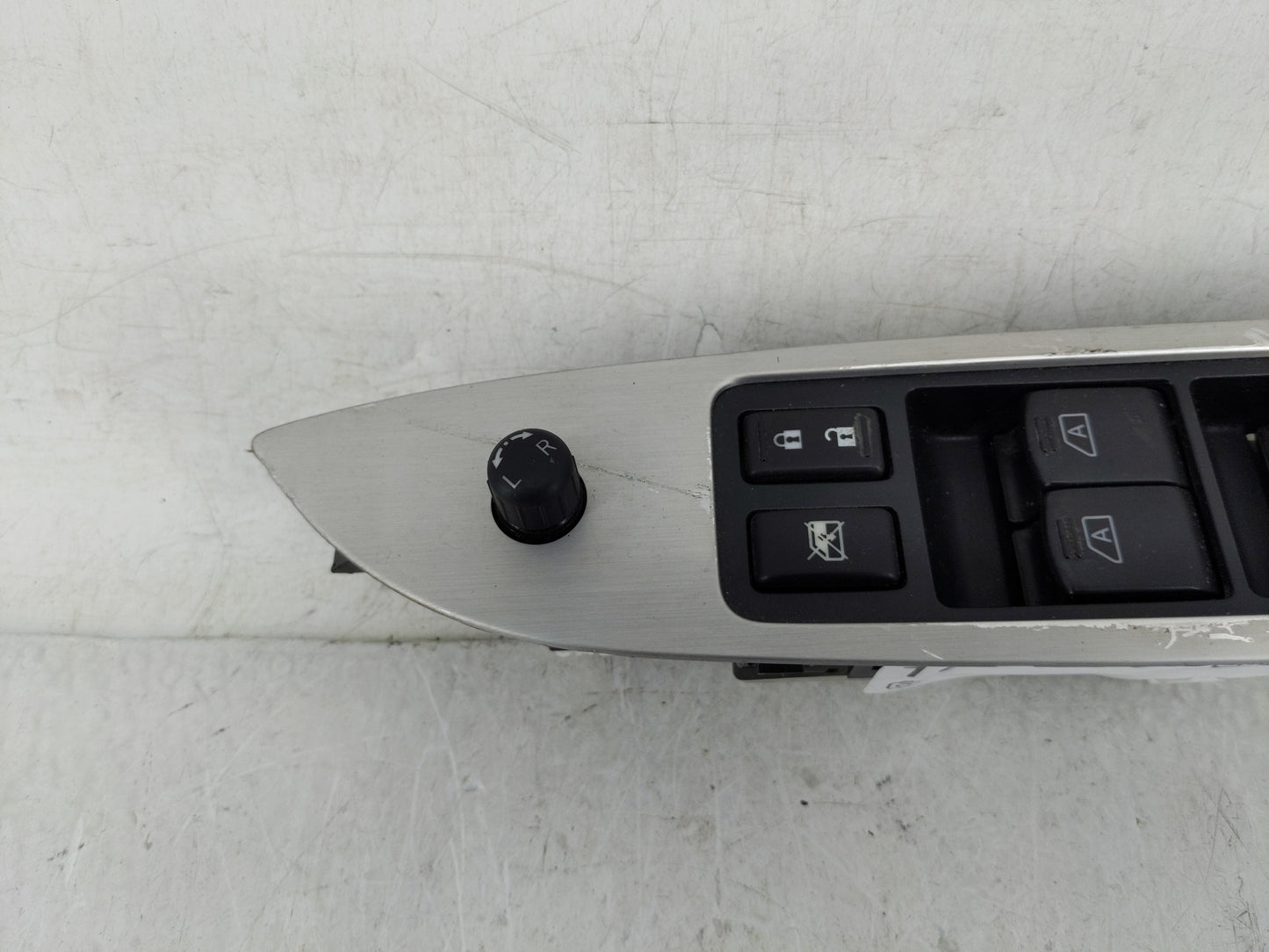 2008 Nissan Murano Master Power Window Switch Replacement Driver Side Left P/N:25401 1AA0C Fits OEM Used Auto Parts - Oemuse