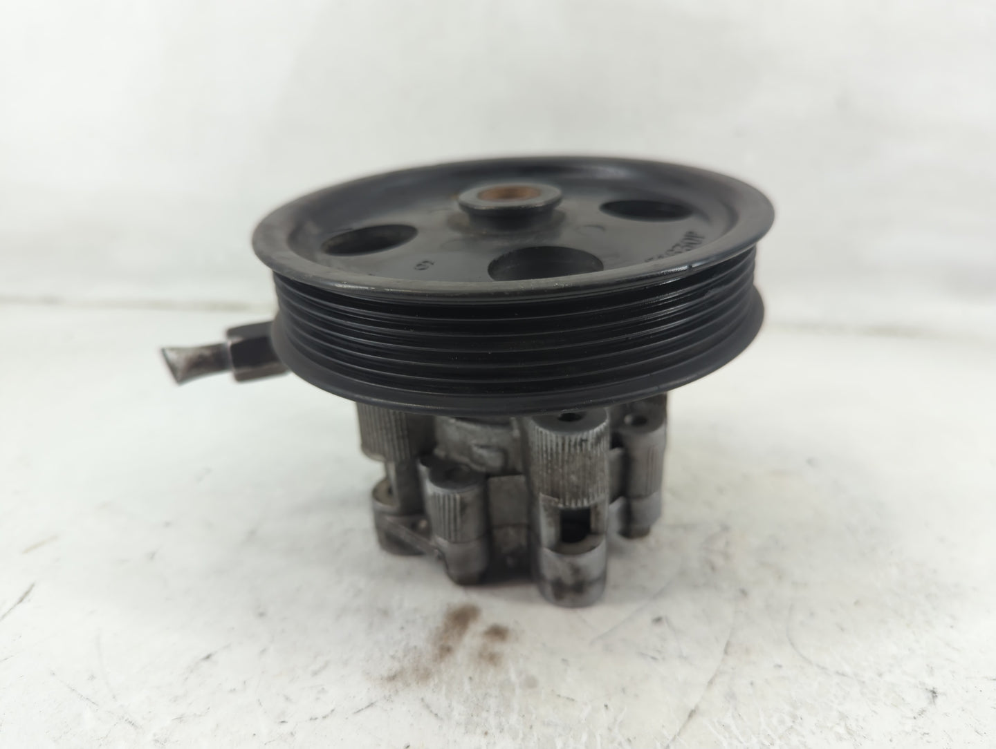 2005-2012 Nissan Pathfinder Power Steering Column Pump Oem - Oemusedautoparts1.com