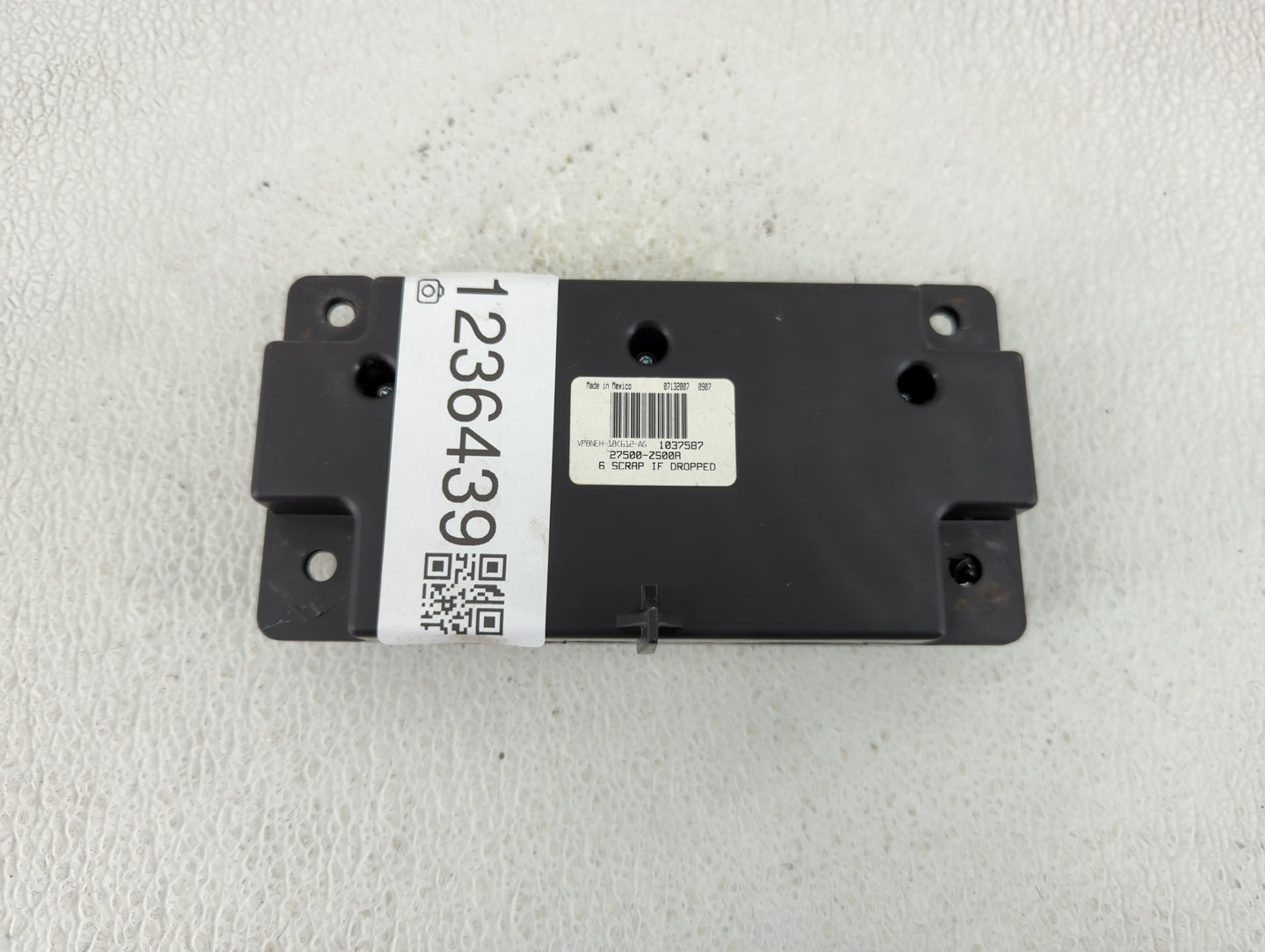 2008 Nissan Pathfinder Climate Control Module Temperature AC/Heater Replacement P/N:27500-ZS00A Fits OEM Used Auto Parts - O