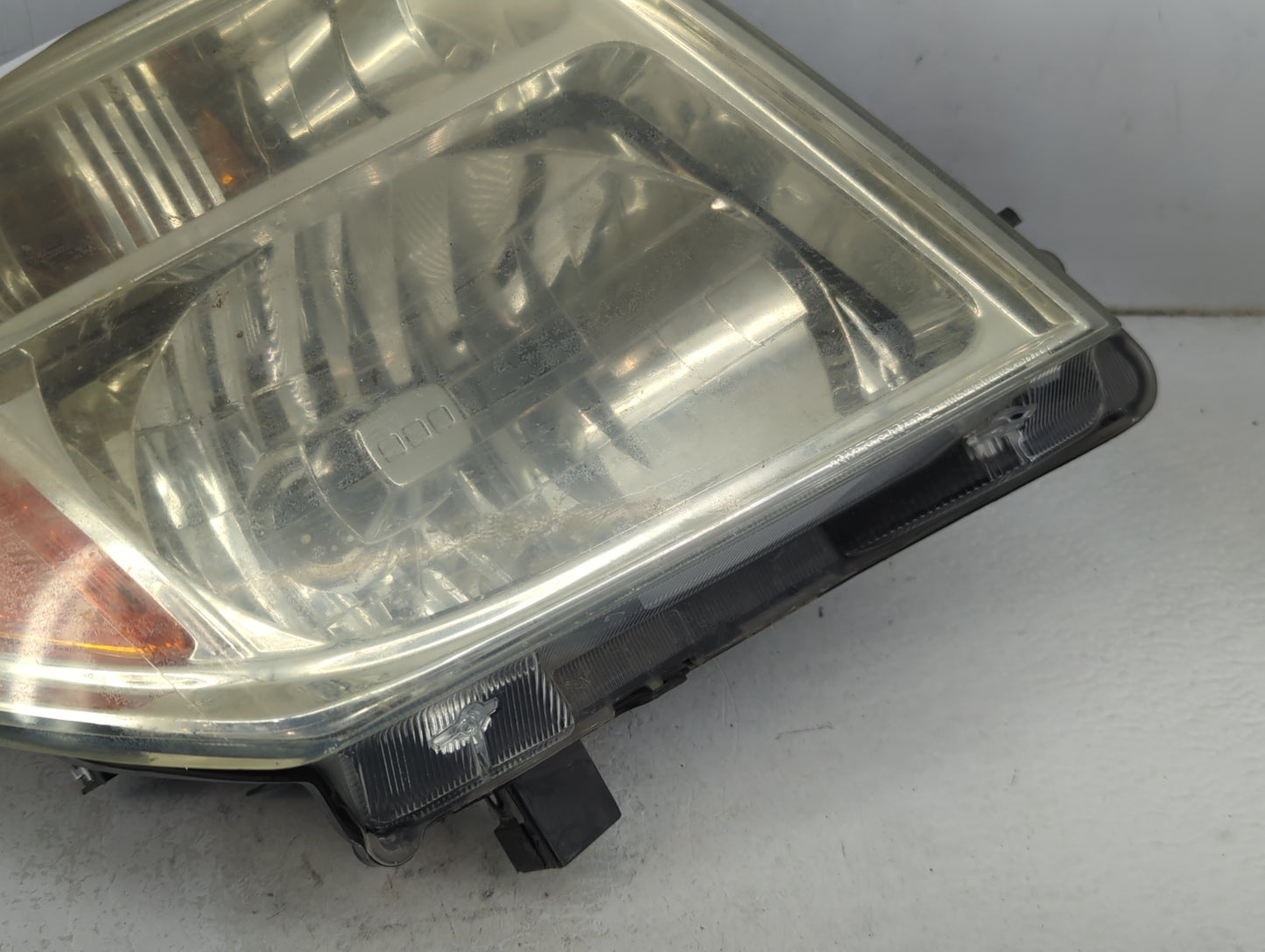 2008 Nissan Pathfinder Passenger Right Oem Head Light Headlight Lamp - Oemusedautoparts1.com