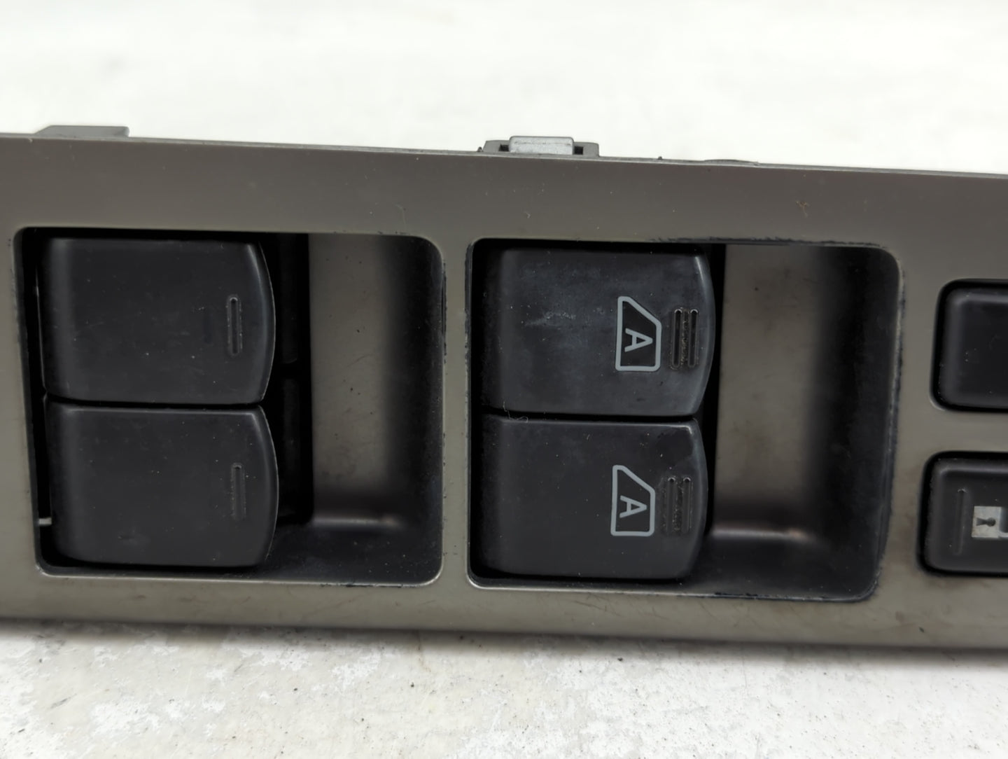 2007-2012 Nissan Pathfinder Master Power Window Switch Replacement Driver Side Left P/N:25401 ZP60B Fits OEM Used Auto Parts