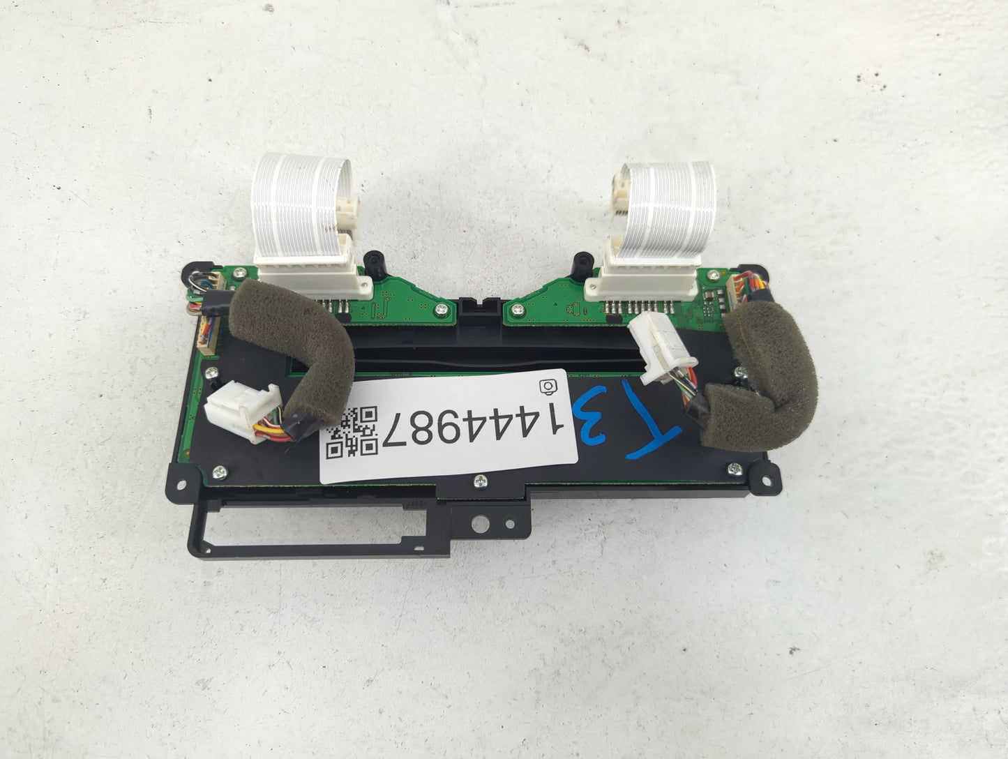 2008 Nissan Pathfinder Climate Control Module Temperature AC/Heater Replacement Fits OEM Used Auto Parts - Oemusedautoparts1