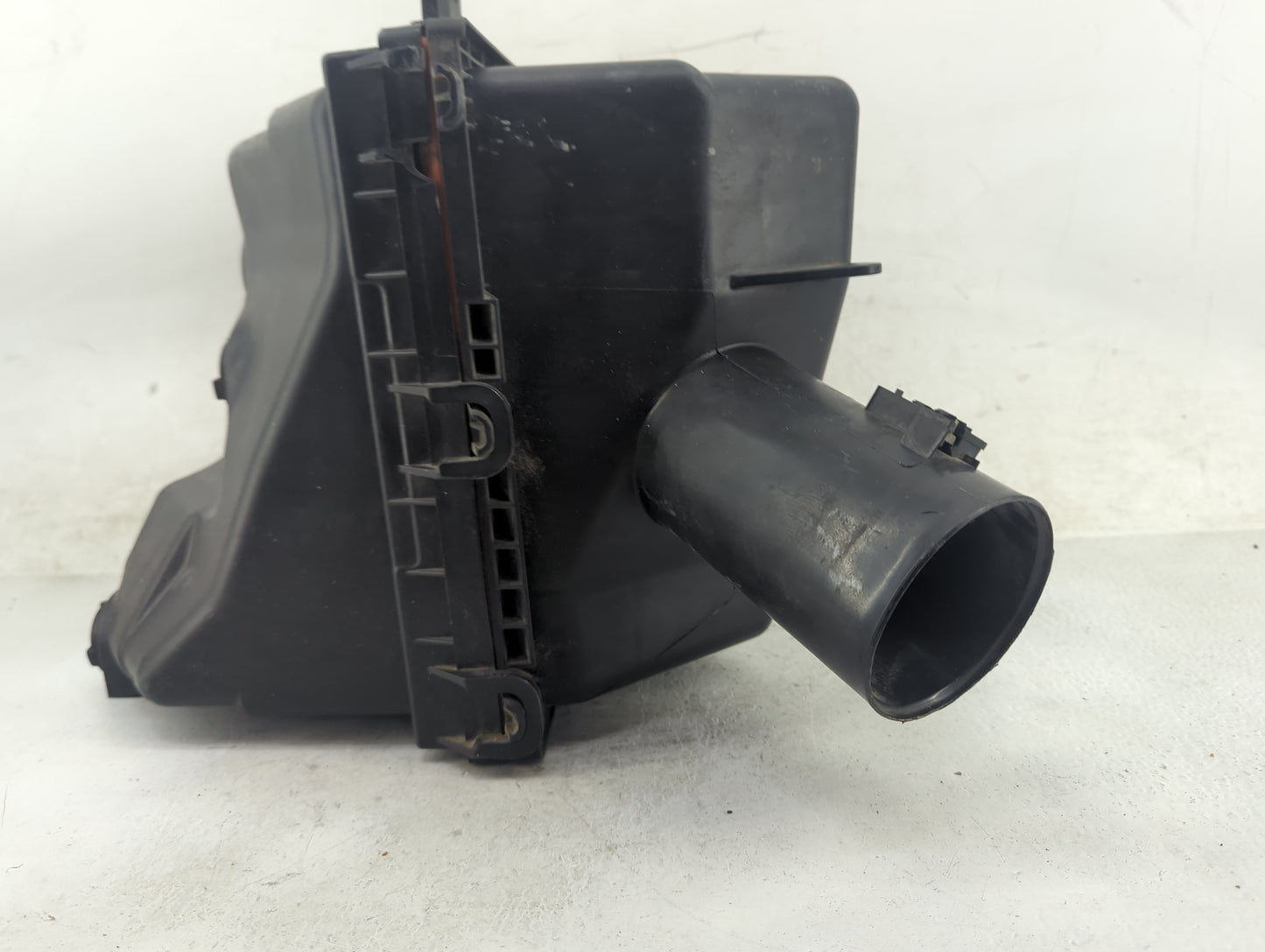 2005-2011 Nissan Pathfinder Air Cleaner Intake-duct Hose Tube - Oemusedautoparts1.com