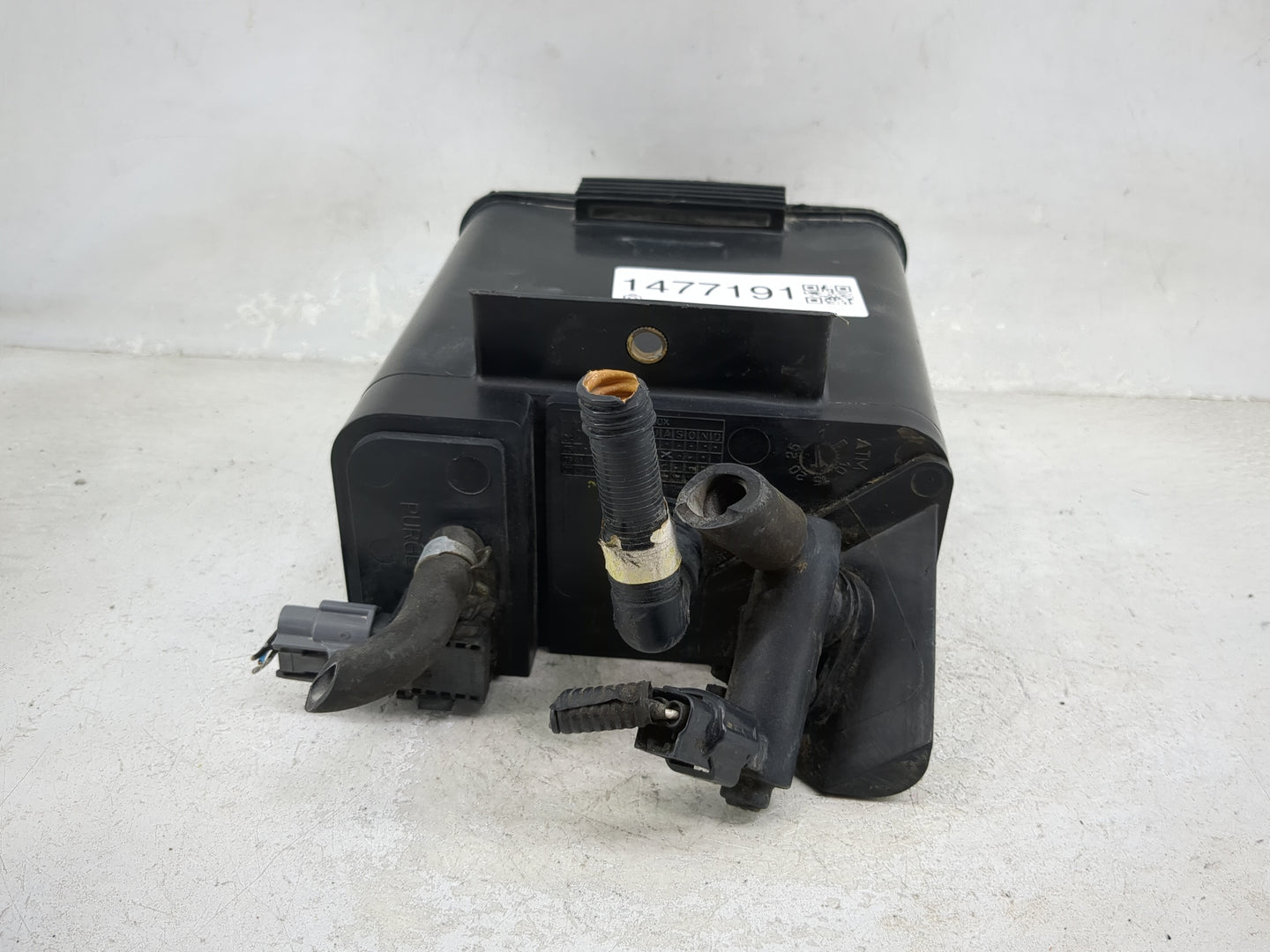 2008 Nissan Pathfinder Fuel Vapor Charcoal Canister - Oemusedautoparts1.com