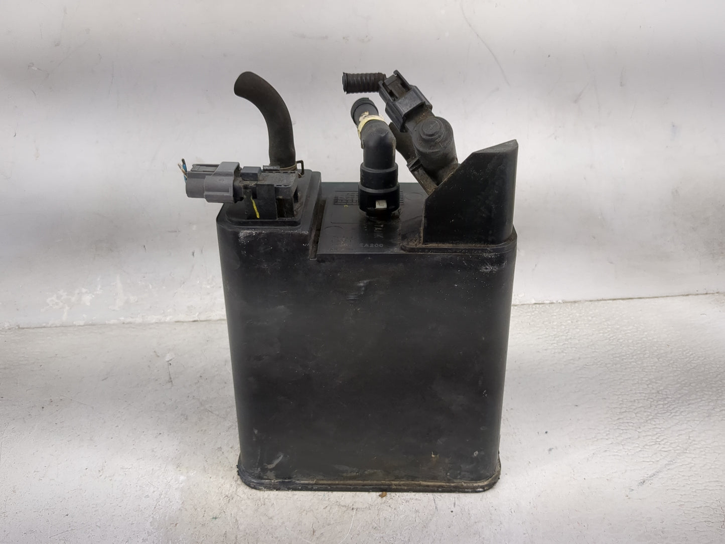2008 Nissan Pathfinder Fuel Vapor Charcoal Canister - Oemusedautoparts1.com