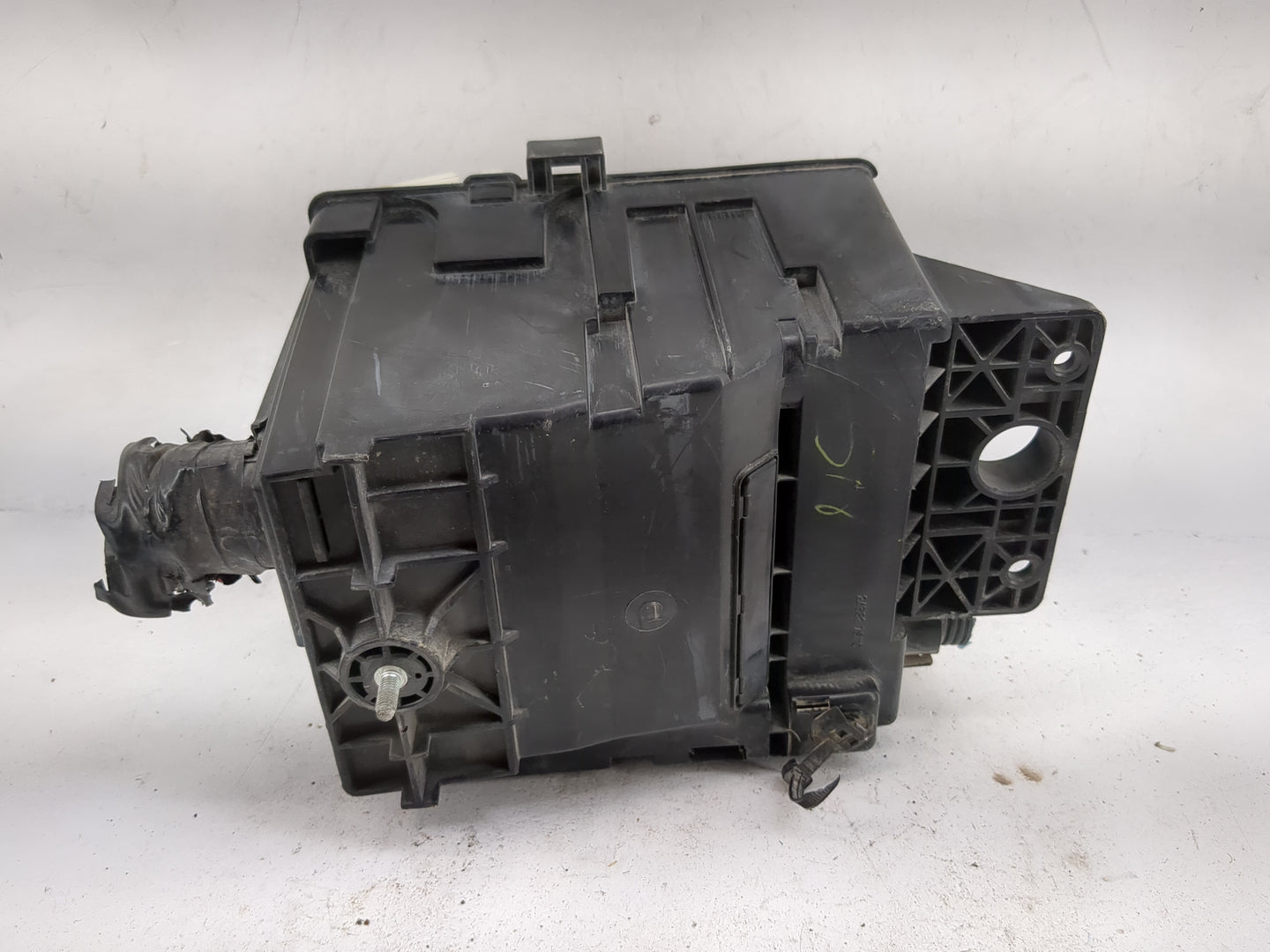2008 Nissan Pathfinder Fusebox Fuse Box Panel Relay Module P/N:24382 ZS00C Fits OEM Used Auto Parts - Oemusedautoparts1.com