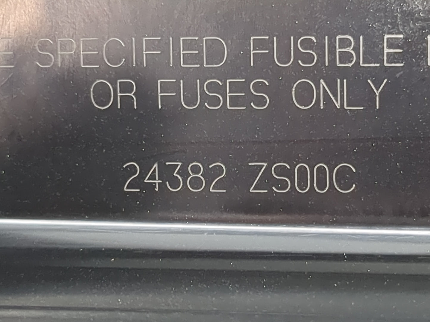 2008 Nissan Pathfinder Fusebox Fuse Box Panel Relay Module P/N:24382 ZS00C Fits OEM Used Auto Parts - Oemusedautoparts1.com