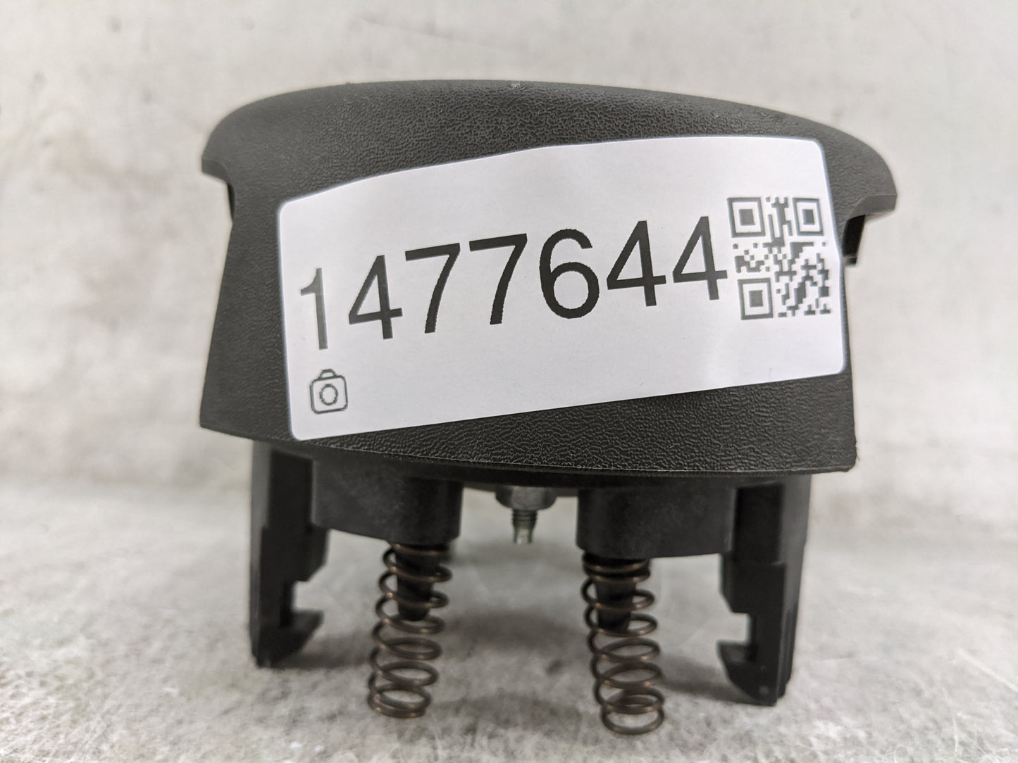 2005-2012 Nissan Pathfinder Air Bag Driver Left Steering Wheel Mounted 1477644 - Oemusedautoparts1.com