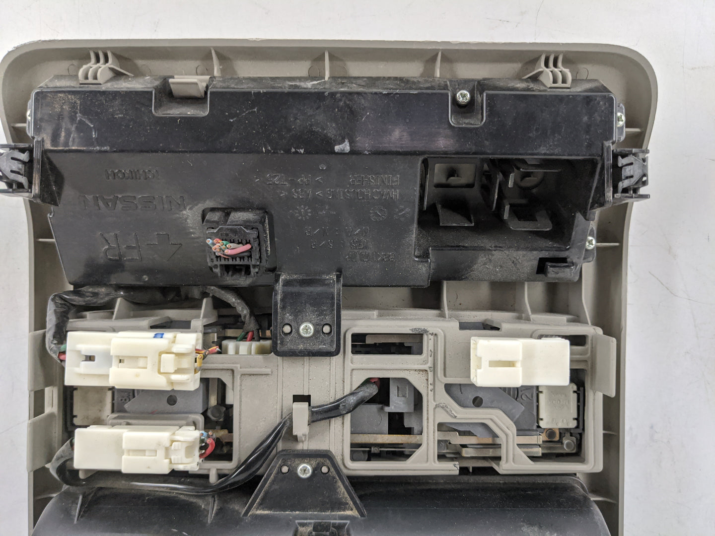 2008 Nissan Pathfinder Overhead Roof Console Tan - Oemusedautoparts1.com