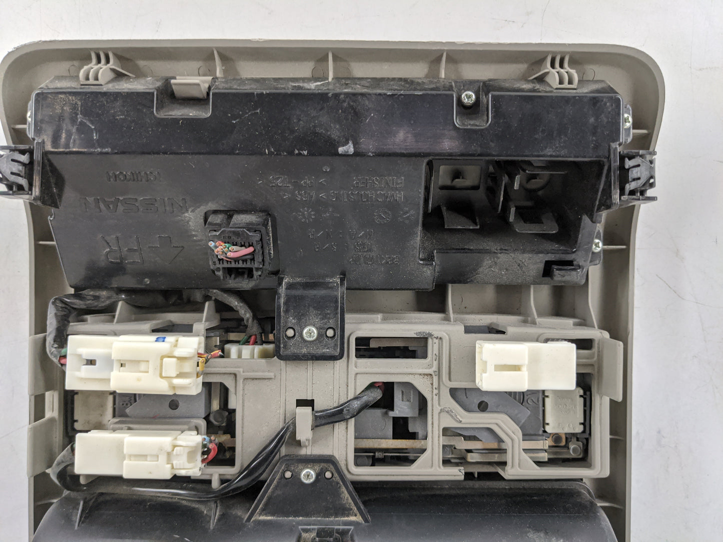 2008 Nissan Pathfinder Overhead Roof Console Tan - Oemusedautoparts1.com