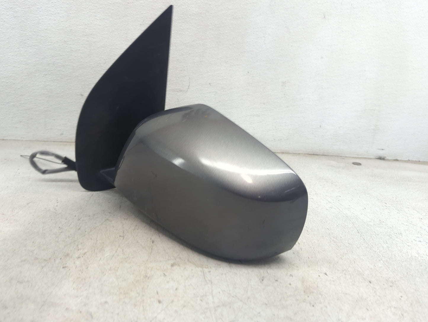 2005-2012 Nissan Pathfinder Driver Side View Mirror - Left Door Mirror OEM Used - Oemusedautoparts1.com