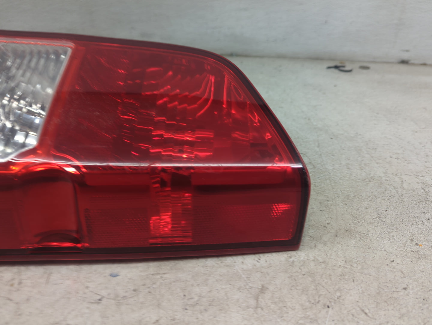 2005-2012 Nissan Pathfinder Tail Light Assembly Driver Left OEM P/N:316TK Fits Fits 2005 2006 2007 2008 2009 2010 2011 2012 