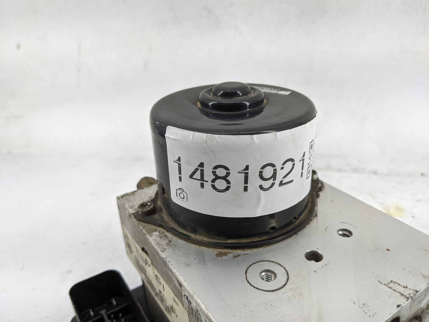 2005-2008 Nissan Pathfinder ABS Pump Control Module Replacement P/N:47660 ZP00A 06.2102-0509.4 Fits Fits 2005 2006 2007 2008