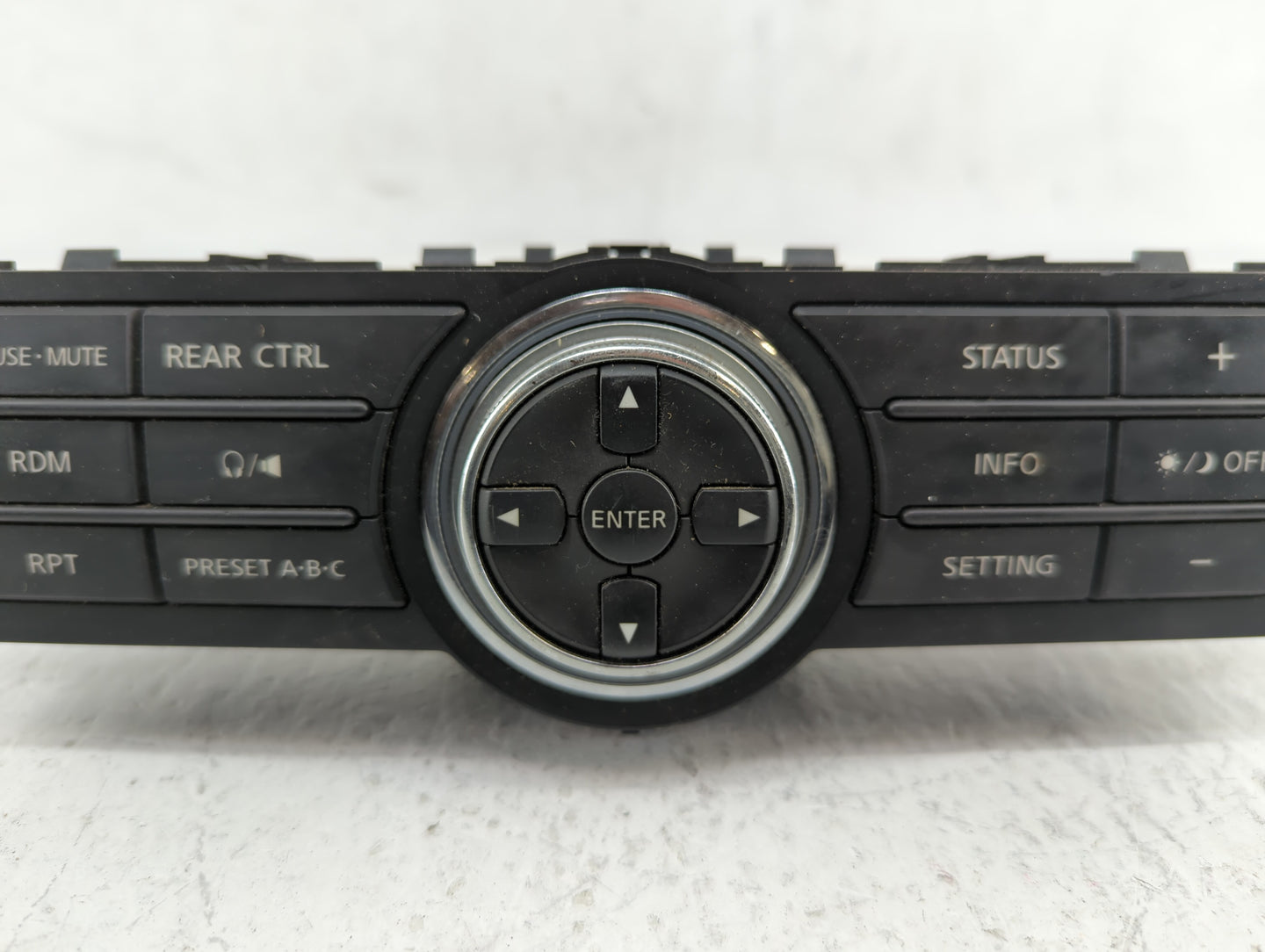 2006-2012 Nissan Pathfinder Am Fm Cd Player Radio Receiver - Oemusedautoparts1.com