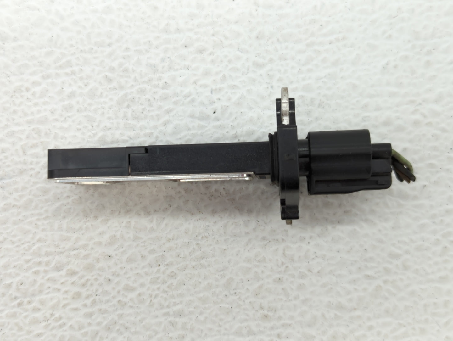 2005-2014 Nissan Pathfinder Mass Air Flow Meter Maf - Oemusedautoparts1.com