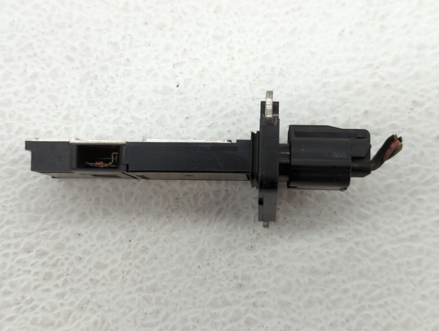 2005-2014 Nissan Pathfinder Mass Air Flow Meter Maf - Oemusedautoparts1.com