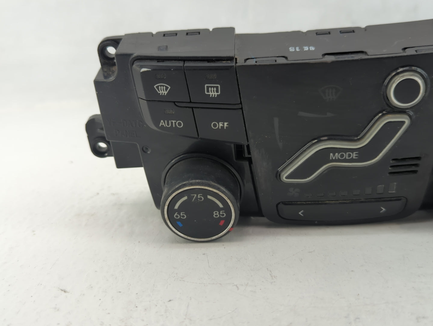 2005-2012 Nissan Pathfinder Climate Control Module Temperature AC/Heater Replacement Fits OEM Used Auto Parts - Oemusedautop