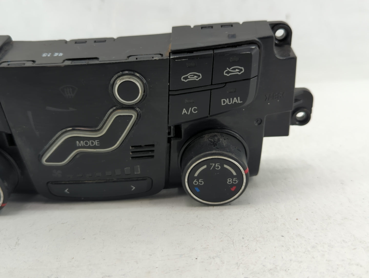 2005-2012 Nissan Pathfinder Climate Control Module Temperature AC/Heater Replacement Fits OEM Used Auto Parts - Oemusedautop