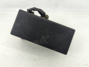2008 Nissan Pathfinder Fusebox Fuse Box Panel Relay Module P/N:ZP00B 24382 Fits OEM Used Auto Parts - Oemusedautoparts1.com