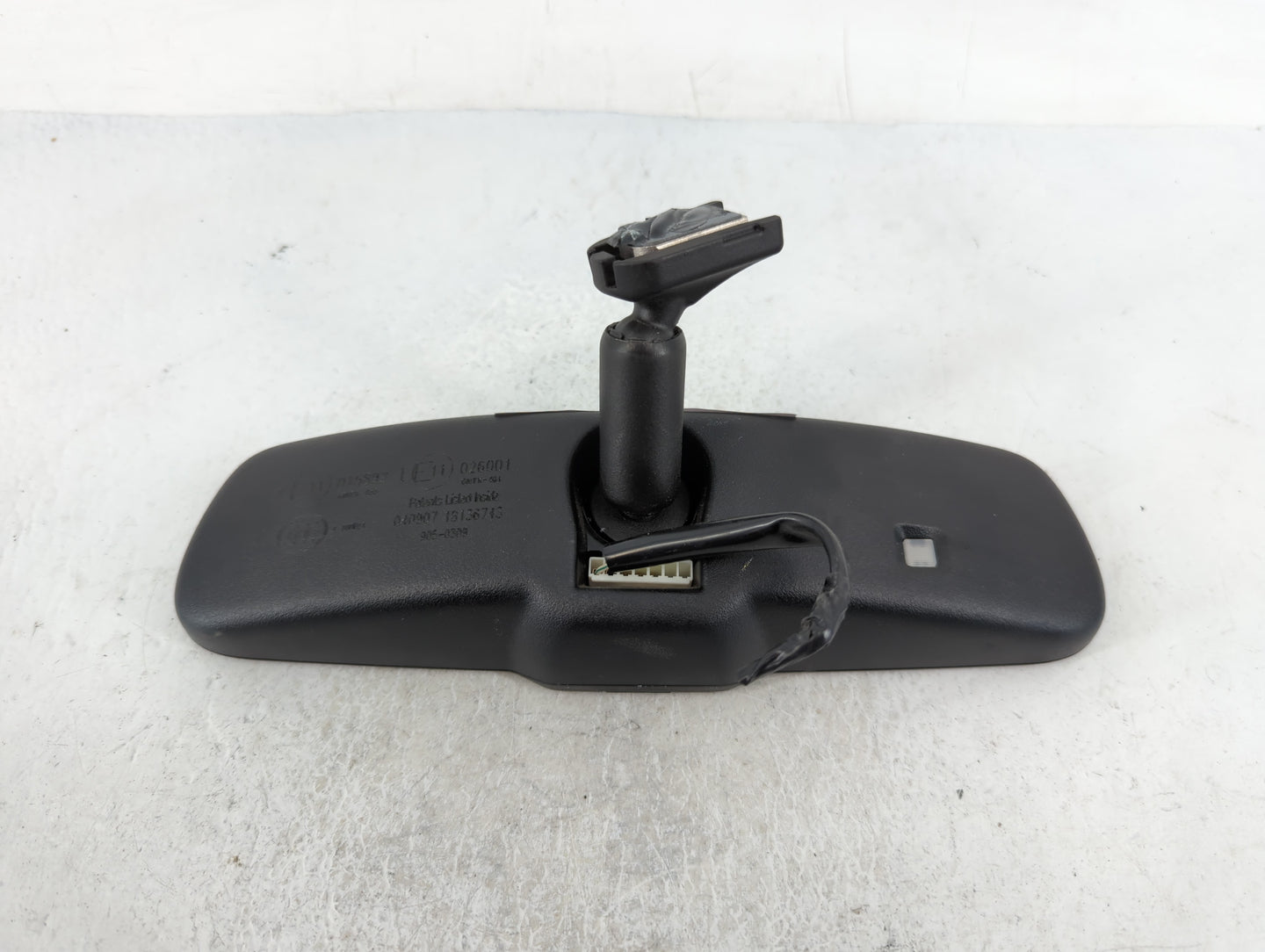 2008 Nissan Pathfinder Interior Rear View Mirror Replacement OEM P/N:E11026001 E11015892 Fits OEM Used Auto Parts - Oemuseda