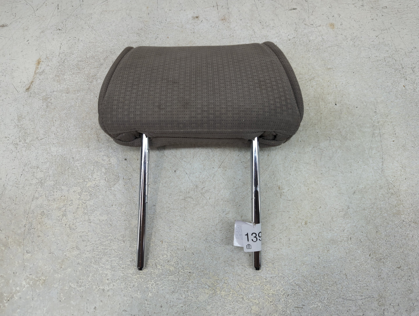 2008-2009 Nissan Quest Headrest Head Rest Rear Seat Fits Fits 2008 2009 OEM Used Auto Parts - Oemusedautoparts1.com