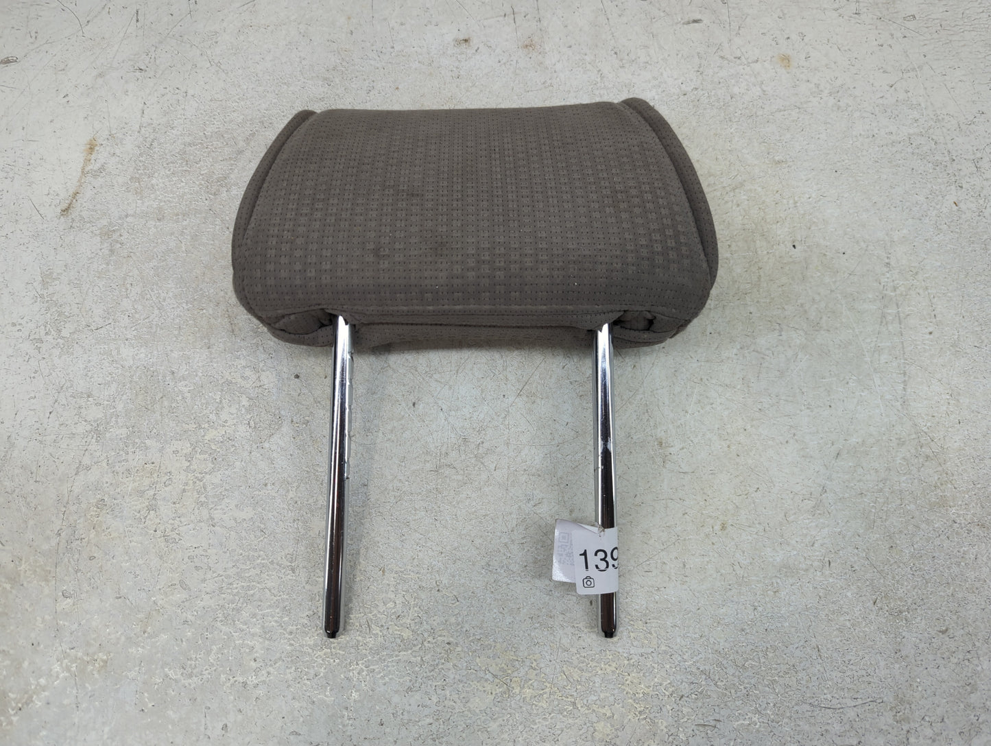 2008-2009 Nissan Quest Headrest Head Rest Rear Seat Fits Fits 2008 2009 OEM Used Auto Parts - Oemusedautoparts1.com