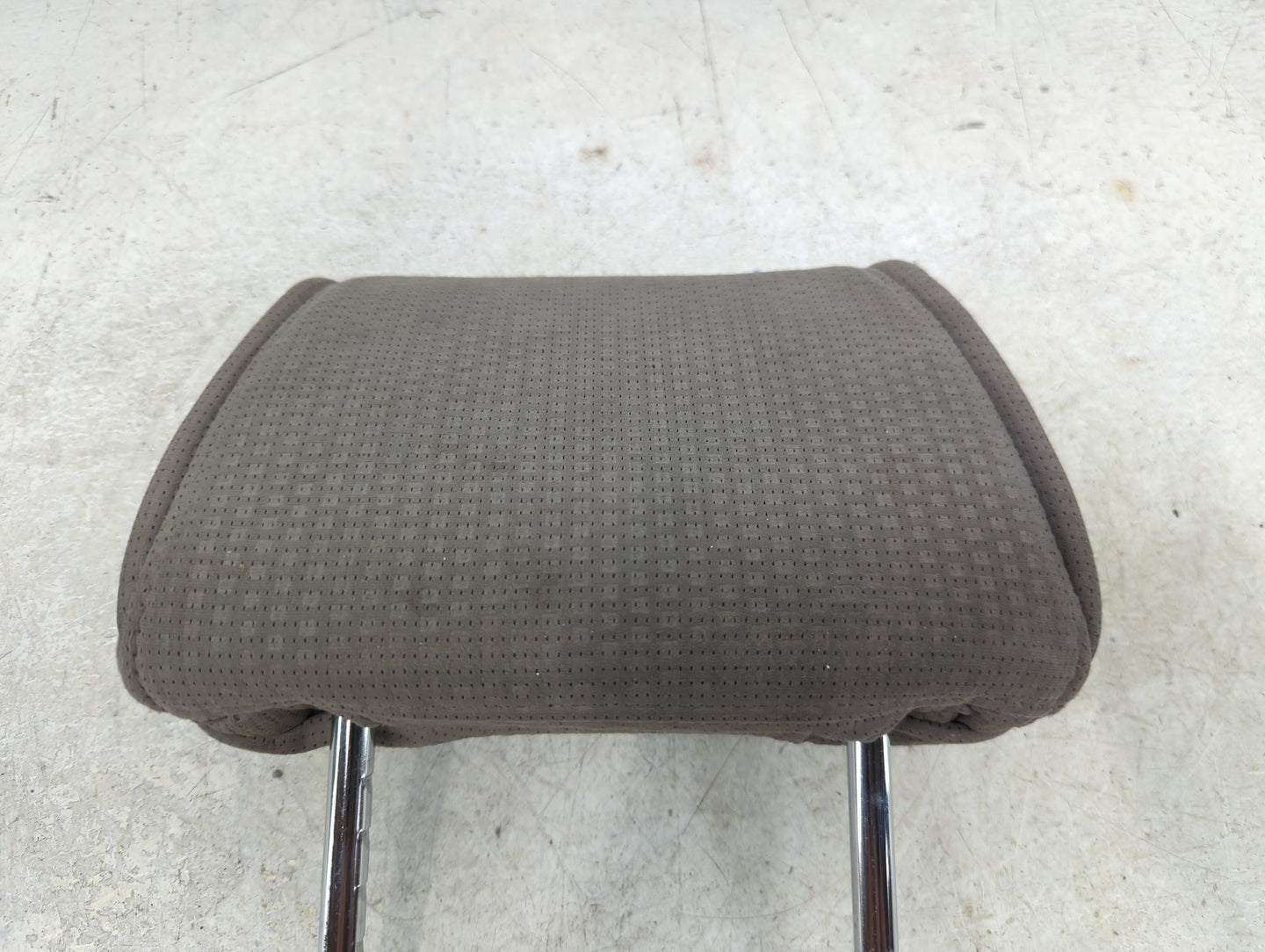 2008-2009 Nissan Quest Headrest Head Rest Rear Seat Fits Fits 2008 2009 OEM Used Auto Parts - Oemusedautoparts1.com