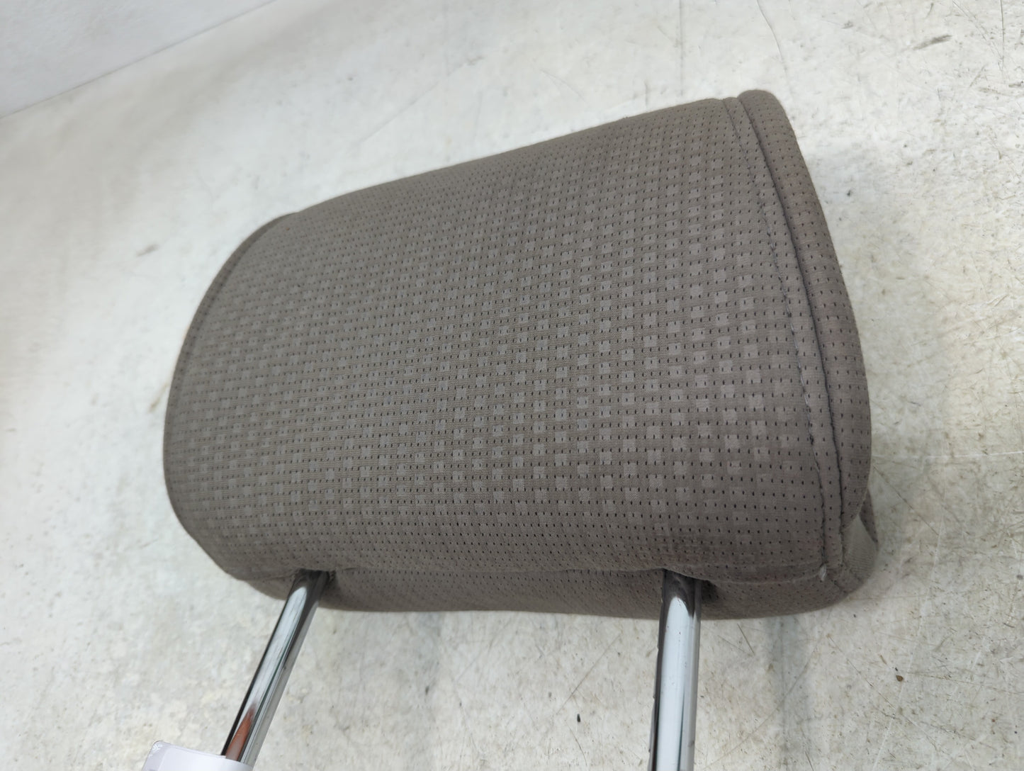 2008-2009 Nissan Quest Headrest Head Rest Rear Seat Fits Fits 2008 2009 OEM Used Auto Parts - Oemusedautoparts1.com
