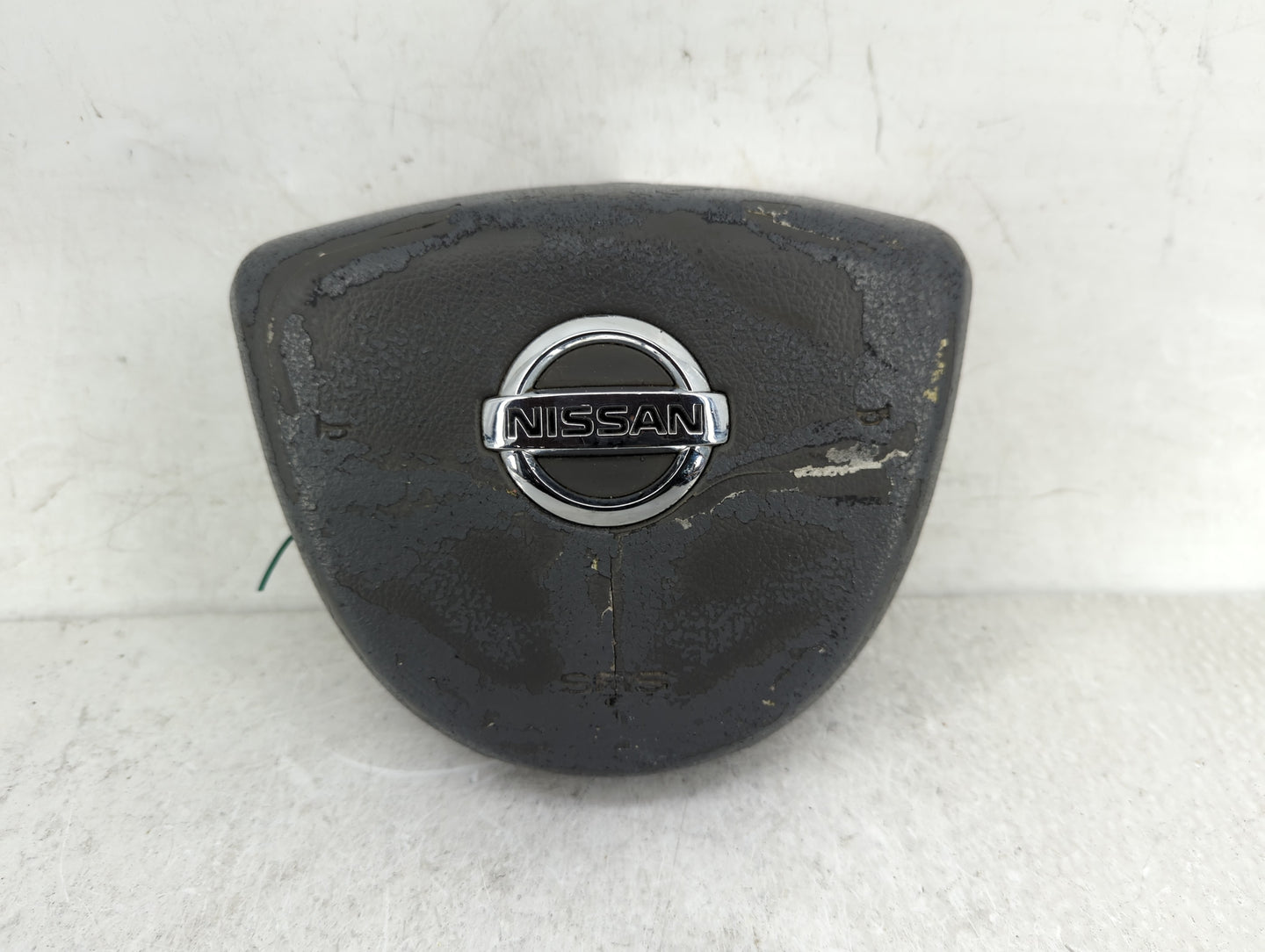 2007-2009 Nissan Quest Air Bag Driver Left Steering Wheel Mounted Fits Fits 2007 2008 2009 OEM Used Auto Parts - Oemusedauto