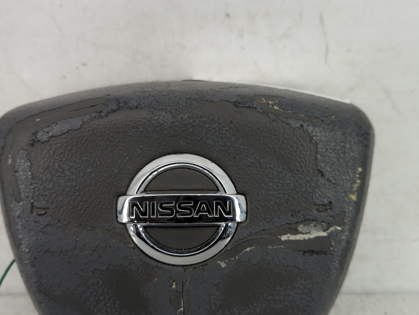 2007-2009 Nissan Quest Air Bag Driver Left Steering Wheel Mounted Fits Fits 2007 2008 2009 OEM Used Auto Parts - Oemusedauto