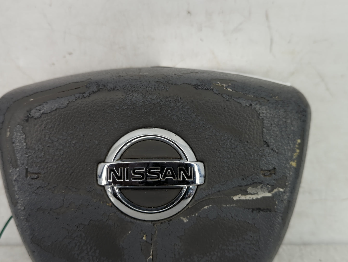2007-2009 Nissan Quest Air Bag Driver Left Steering Wheel Mounted Fits Fits 2007 2008 2009 OEM Used Auto Parts - Oemusedauto