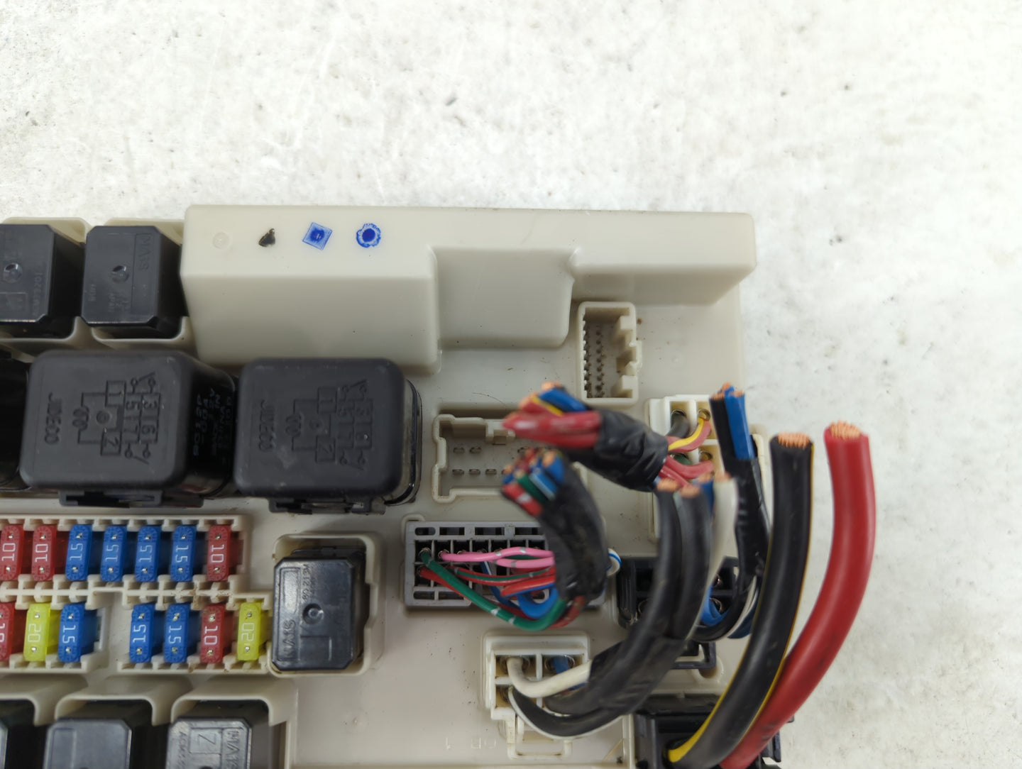 2004-2009 Nissan Quest Fusebox Fuse Box Panel Relay Module P/N:7154-7082 Fits Fits 2004 2005 2006 2007 2008 2009 OEM Used Au